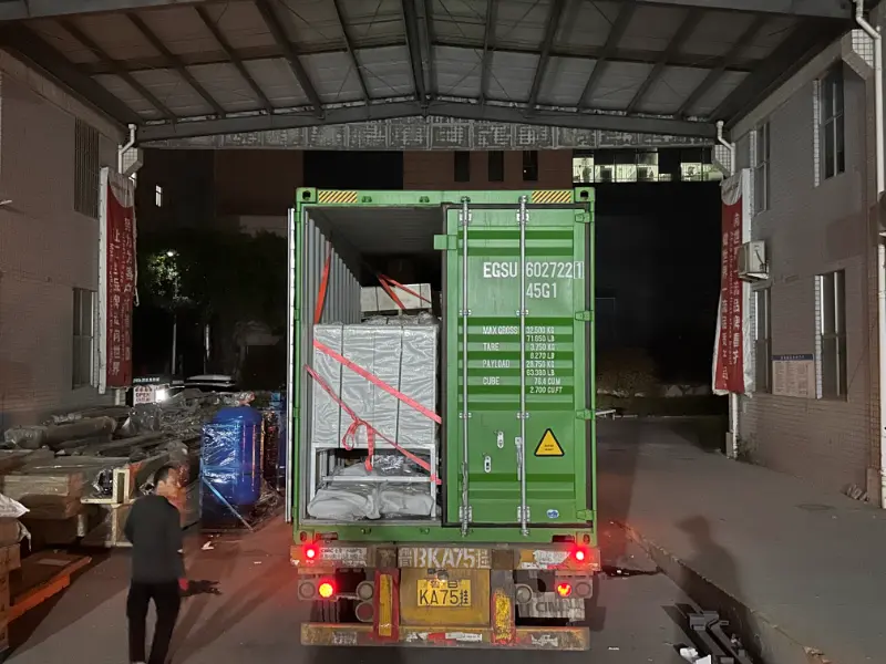Two K6 Plus touchless car wash machines have been shipped to the United States (2)
